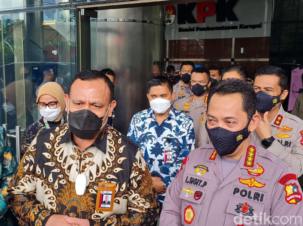 Sinergi dengan KPK, Kapolri Siap Kawal Anggaran COVID Agar Tak Bocor Sinergi dengan KPK, Kapolri Siap Kawal Anggaran COVID Agar Tak Bocor