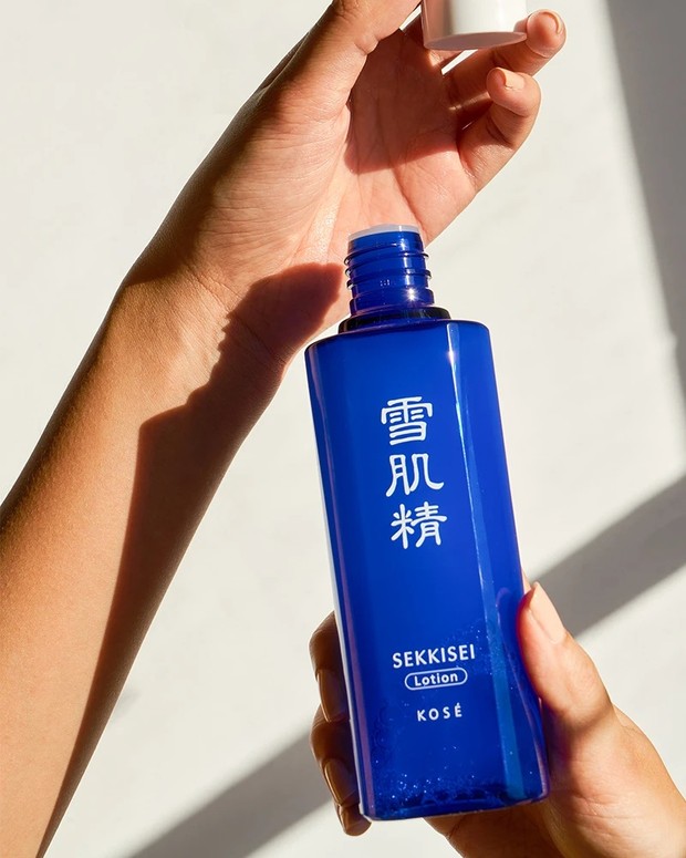 KOSE Sekkisei Lotion/sekkisei-usa.com KOSE Sekkisei Lotion punya tekstur cair/sekkisei-usa.com