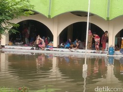 Pengungsi Banjir di Kota Pekalongan Bertambah Jadi 3.592 Orang