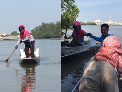 Gokil! Pengantar Makanan Ini Nyebrang Sungai Naik Perahu demi Antar Pesanan