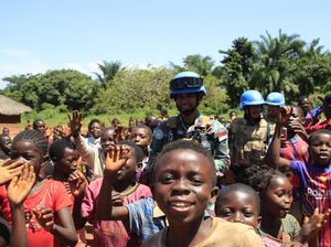 Operasi Kuda Putih, TNI Selamatkan Anak-anak di Kongo yang Hilang