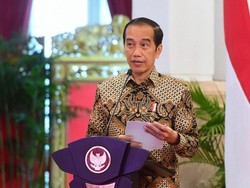 Jokowi Minta Pekerja Tingkatkan Kualitasnya