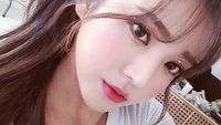 8 Foto YouTuber Cantik yang Viral Setelah Terungkap Dulunya Berwajah Ganteng