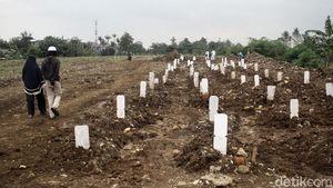 TPU Srengseng Sawah 2 Tampung 1.020 Petak Makam COVID-19