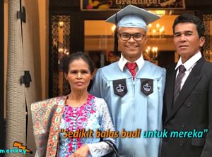 Keren! Anak Petani Sayuran Ini Lulus S2 di Columbia University