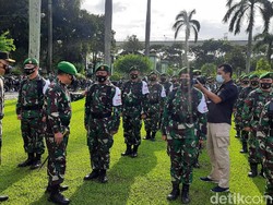 Pangdam Jaya Pimpin Apel Kesiapan Vaksinator TNI, Disebar ke Ribuan Desa