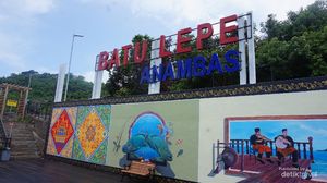 Batu Lepe Objek Wisata unik di Tarempa Kepulauan Anambas