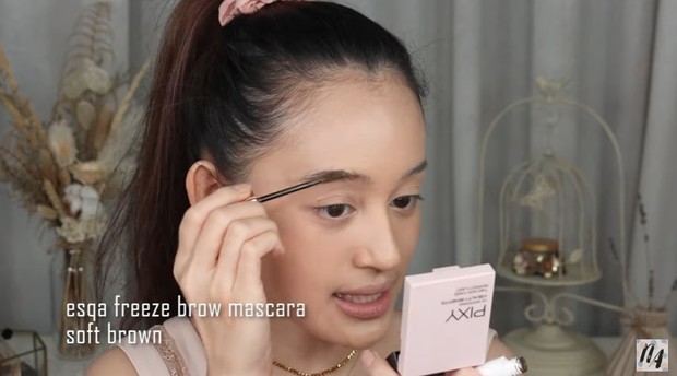 brow mascara esqa