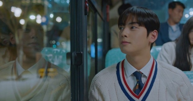 Aktor tampan cha eun woo