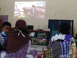 Pemkot Pekalongan Minta Maaf Soal Viral Petugas Dinsos Karaokean