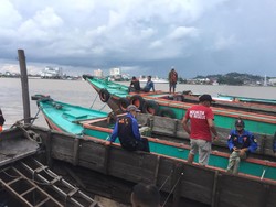 Loncat Saat Disidak Polisi, Pemilik Kapal-ABK Hilang di Sungai Mahakam