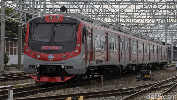 KRL Commuter Line Jogja-Solo