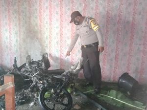 Cinta Tak Direstui Anak, Wanita di Sumut Hampir Dibunuh Pacar-Rumah Dibakar