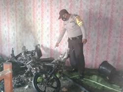 Cinta Tak Direstui Anak, Wanita di Sumut Hampir Dibunuh Pacar-Rumah Dibakar