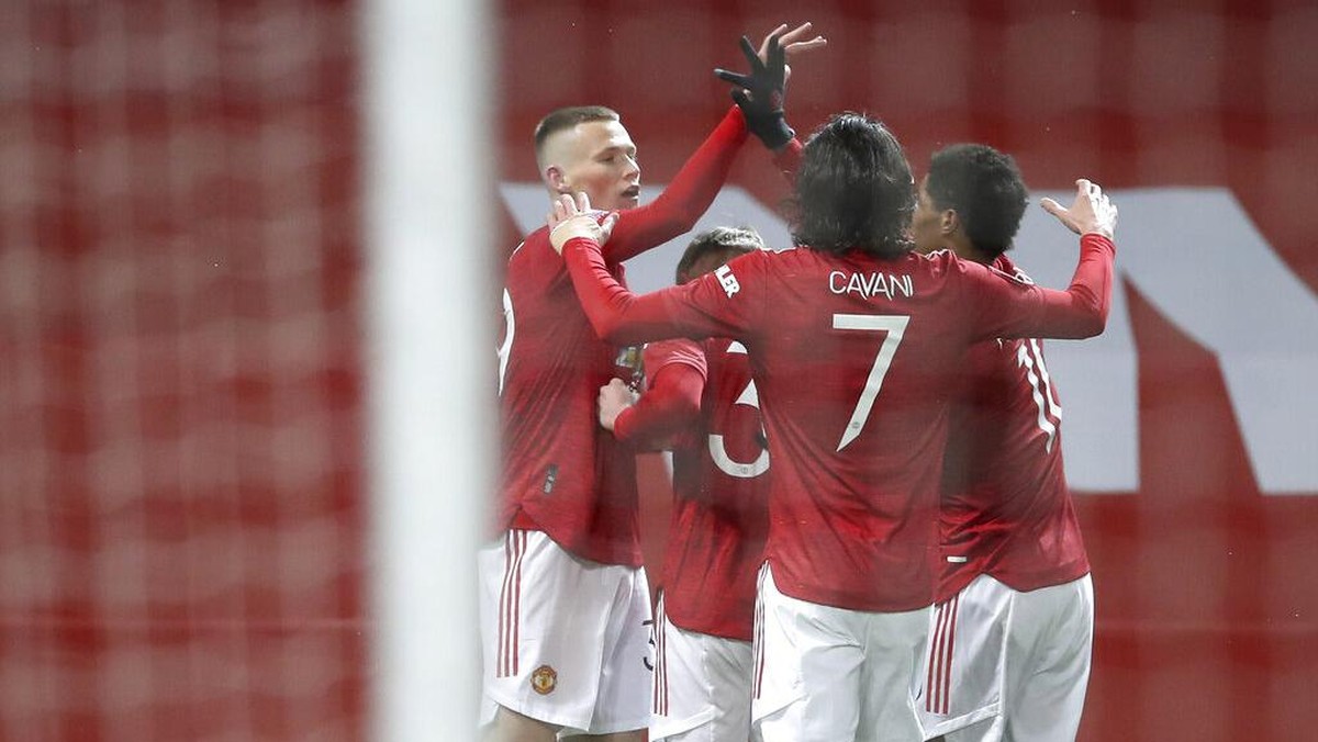 Manchester United menang 1-0 atas West Ham United di babak kelima Piala FA lewat gol Scott McTominay di perpanjangan waktu (Foto: AP/Martin Rickett)