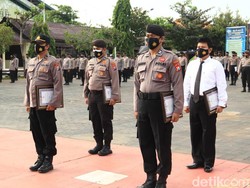 4 Polisi Tuban Dapat Penghargaan Karena Bisa Donor Plasma Konvalesen