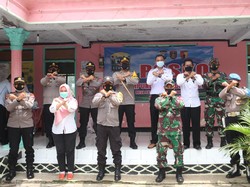 Dokter Desa di Ngawi Dapat Alat Rapid Antigen untuk PPKM Mikro