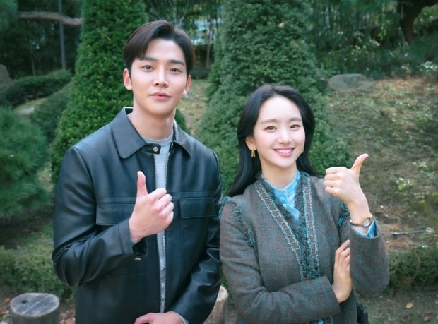 She Would Never Know/Soompi She Would Never Know