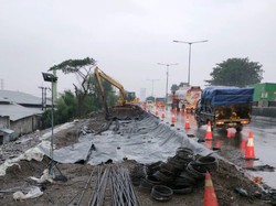 Target Perbaikan Tol Surabaya-Gempol yang Longsor Molor