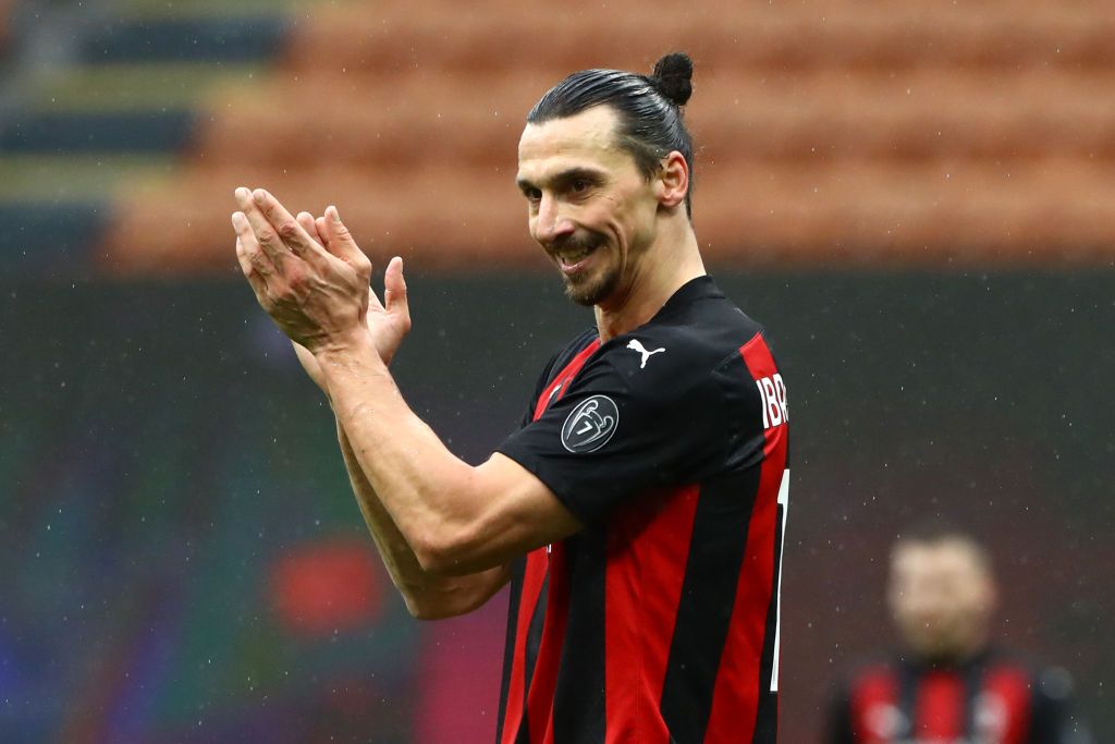 MILAN, ITALY - FEBRUARY 07: Zlatan Ibrahimovic of AC Milan applauds during the Serie A match between AC Milan and FC Crotone at Stadio Giuseppe Meazza on February 07, 2021 in Milan, Italy. Sporting stadiums around Italy remain under strict restrictions due to the Coronavirus Pandemic as Government social distancing laws prohibit fans inside venues resulting in games being played behind closed doors. (Photo by Marco Luzzani/Getty Images)