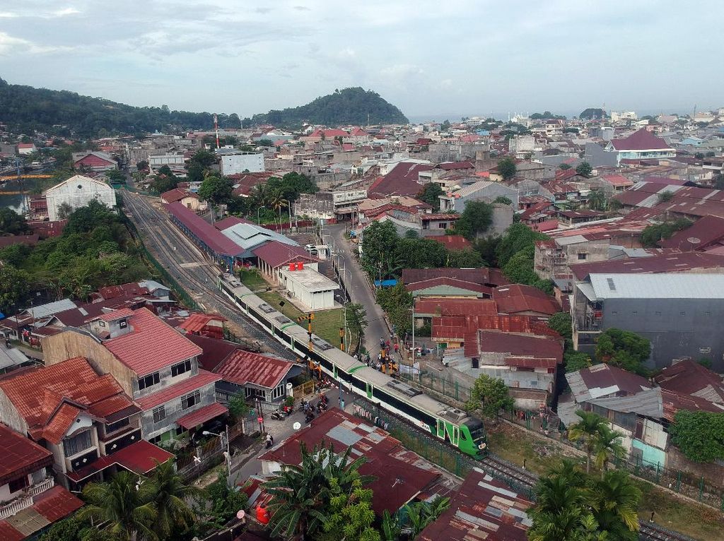 Sempat Mati Suri, Stasiun Pulau Air Padang Kembali Beroperasi