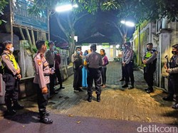 Anak Tolak Ibu Dimakamkan dengan Protokol COVID-19, Satgas Tracing Keluarga