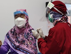 Pesan Dokter untuk Nakes yang Masih Enggan Divaksin Gegara Ragu