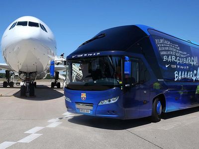 Ini Dia 10 Foto Bus Mewah Milik Klub Sepakbola Eropa