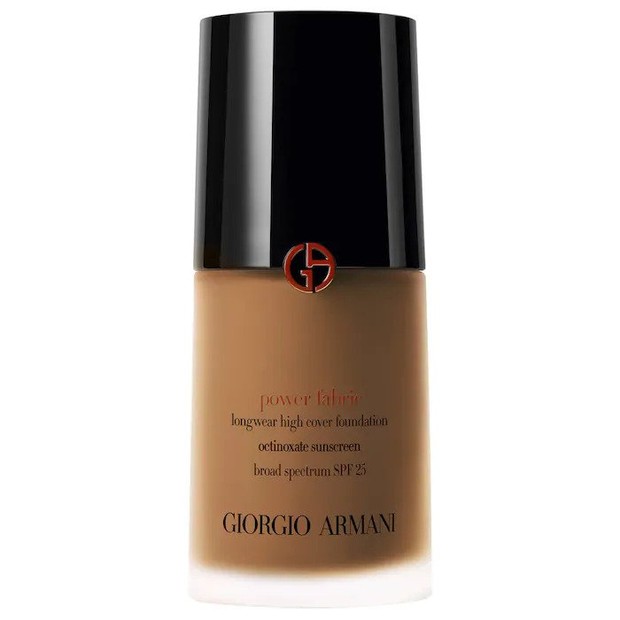 Power Fabric Foundation dari Giorgio Armani merupakan foundation liquid dengan hasil akhir matte alami dan SPF 25 yang memberikan perlindungan penuh selama 16 jam.