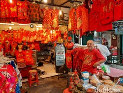 Curhat Pedagang Glodok: Omset Imlek Turun 20% Gara-gara COVID!