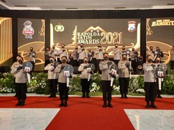 109 Polisi dan Polres Raih Penghargaan Kapolda Award Jatim 2021