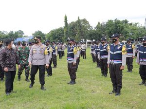 Polda NTB Terjunkan 350 Nakes Jadi Vaksinator Corona Polda NTB Terjunkan 350 Nakes Jadi Vaksinator Corona