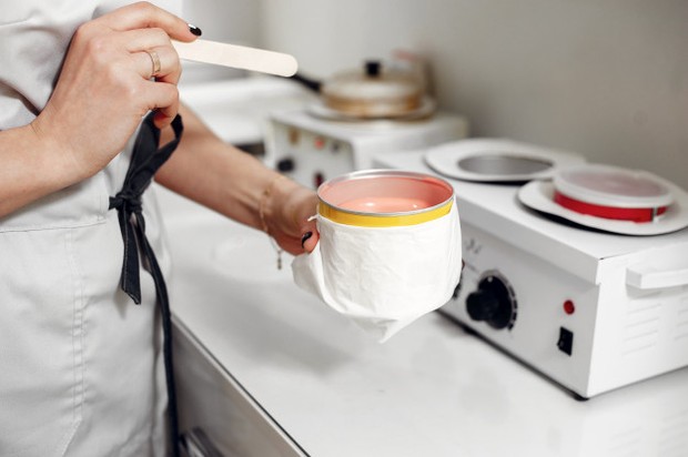 n Cara Waxing Sendiri di Rumah Tanpa Rasa Sakit dan Bebas Bulu