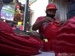 Pesanan Lampion di Malang Turun 75% Dihantam Pandemi COVID-19