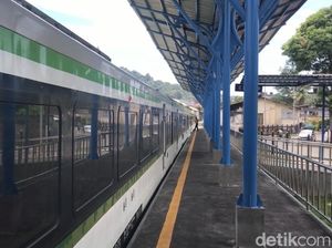 Jadwal KA Semarang-Jakarta Dibatalkan Imbas Banjir, Penumpang Bisa Refund