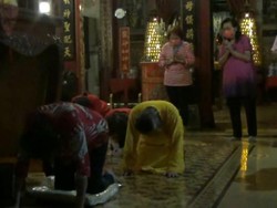 Klenteng Tjoe Tik Kiong Pasuruan Gelar Sembahyang Imlek dengan Prokes Ketat