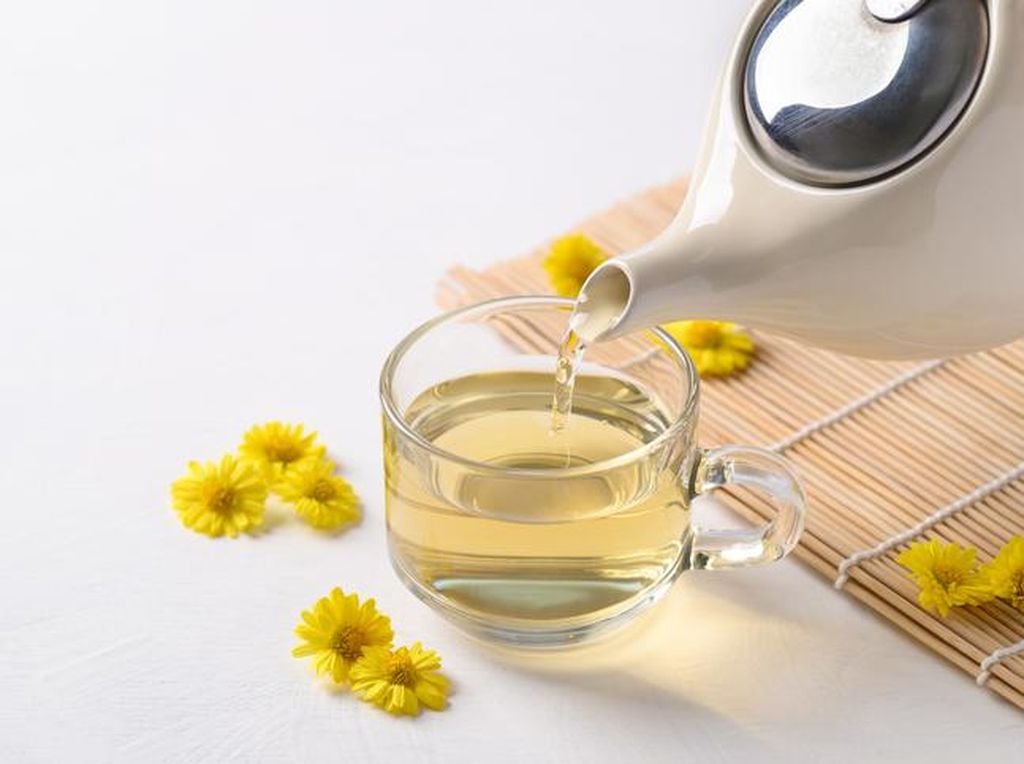 5 Minuman Khas Imlek yang Populer, Ada Teh Krisan hingga Baiju 5 Minuman Khas Imlek yang Populer, Ada Teh Krisan hingga Baiju
