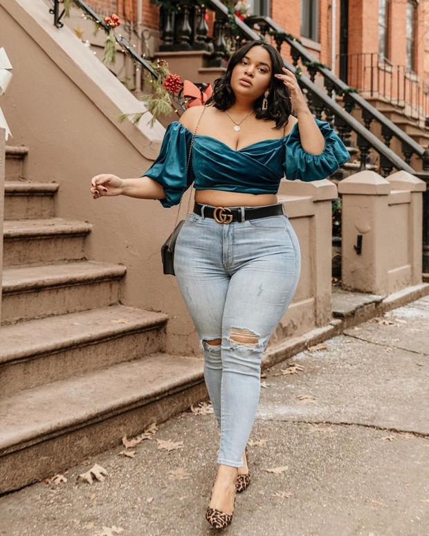 Off-shoulder and skinny jeans/id.pinterest.com
