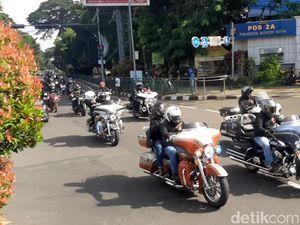 Langgar Ganjil-Genap Bogor, Pengendara Moge Didenda Rp 250 Ribu Langgar Ganjil-Genap Bogor, Pengendara Moge Didenda Rp 250 Ribu