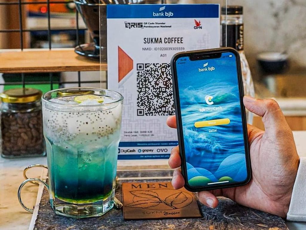 Transaksi bjb DigiCash Bisa di Seluruh Gerai Berlogo QRIS Transaksi bjb DigiCash Bisa di Seluruh Gerai Berlogo QRIS