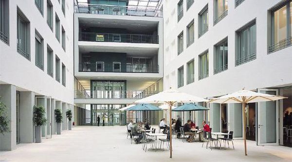 Begini Penampakan Gedung Milik Sukanto Tanoto di Jerman