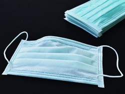 Stok Dalam Negeri Melimpah, RI Masih Impor 12 Ribu Ton Masker Medis