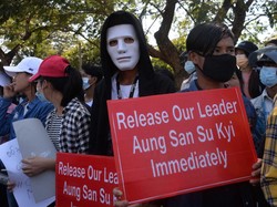 Demonstran Myanmar Bentuk Kelompok Cegah Penangkapan Aktivis Antikudeta