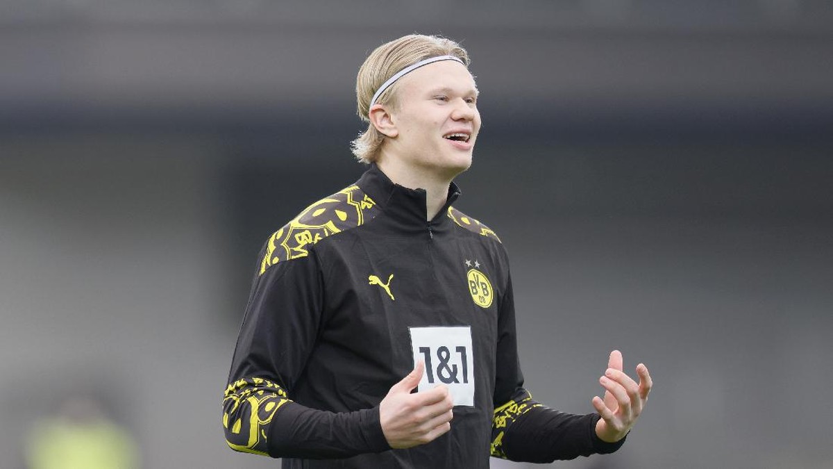 Nasib transfer Erling Haaland masih akan dibahas Mino Raiola hari ini, dengan berkunjung ke Inggris. (Foto: Getty Images/Pool)