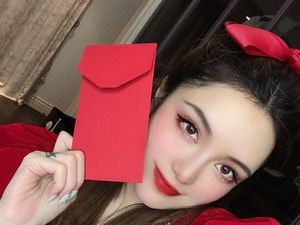 Kalahkan Lisa Blackpink, Ini Selebgram yang Dipilih Jadi Artis Asia Tercantik Kalahkan Lisa Blackpink, Ini Selebgram yang Dipilih Jadi Artis Asia Tercantik