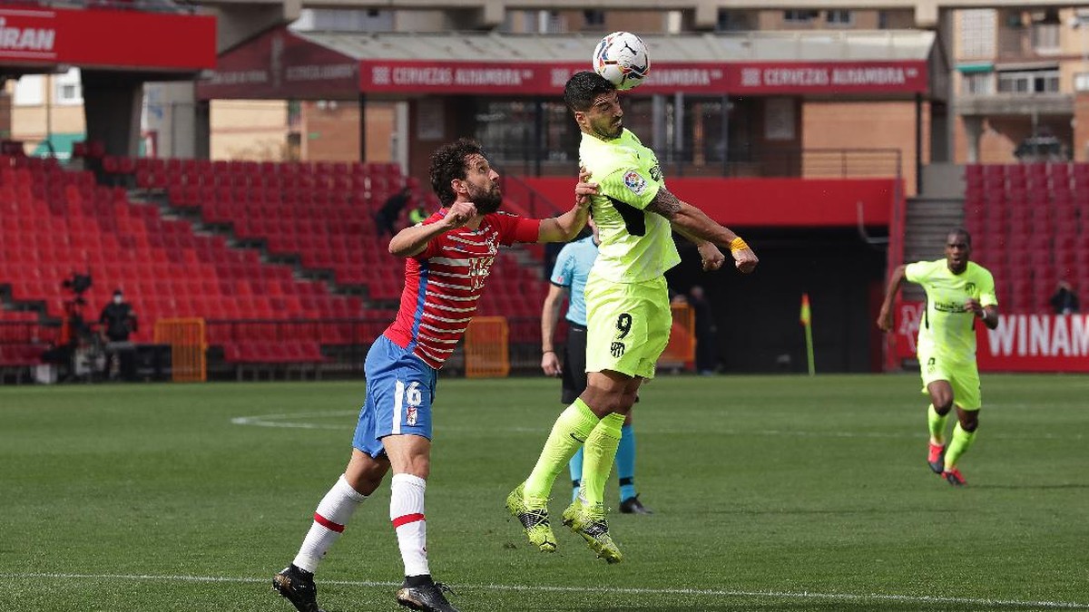 Atletico Madrid mengalahkan Granada 2-1 di lanjutan Liga Spanyol. (Foto: Getty Images/Gonzalo Arroyo Moreno)