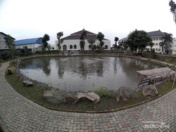 Masjid di Bandung Punya Taman Cinta, Fungsinya Merawat Ekosistem