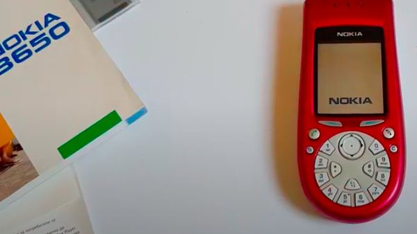 Nostalgia Nokia 3650, Ponsel Mewah Bentuknya Bikin Terperangah