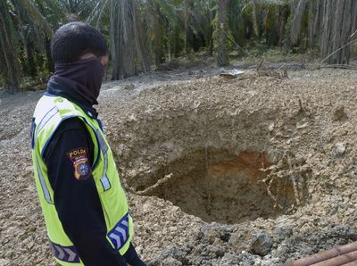 Lubang Gas Lumpur di Pekanbaru Mulai Ditutup