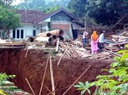 Bencana Alam dan Menguatnya Eksploitasi